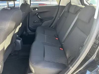 Vendo Peugeot 208 2016 - 9500 EUR, 133450 km - AUTO.MOTO.pt