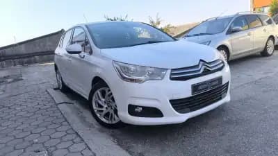 Sell Citroën C4 2012 - 9500 EUR, 180000 km - AUTO.MOTO.pt