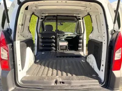 Sell Peugeot Partner 2014 - 9250 EUR, 190000 km - AUTO.MOTO.pt