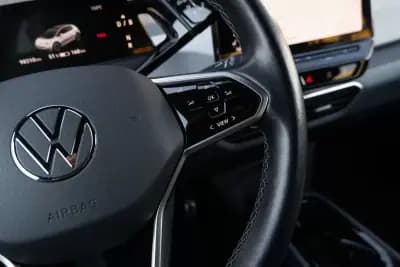 Sell Volkswagen ID.3 2023 - 23750 EUR, 98300 km - AUTO.MOTO.pt