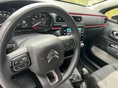 Vendo Citroën C3 2021 - 11990 EUR, 120370 km - AUTO.MOTO.pt