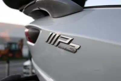 Sell Piaggio MP3 Three Wheeler 250 2017 - 4500 EUR, 22286 km - AUTO.MOTO.pt