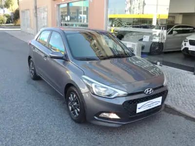 Vendo Hyundai i20 2017 - 10950 EUR, 128500 km - AUTO.MOTO.pt