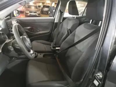 Sell Toyota Yaris Cross 2022 - 24900 EUR, 95586 km - AUTO.MOTO.pt