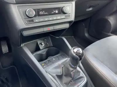 Vendo SEAT Ibiza 2016 - 11490 EUR, 123350 km - AUTO.MOTO.pt