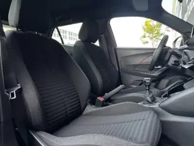 Sell Peugeot 2008 2023 - 17990 EUR, 106542 km - AUTO.MOTO.pt