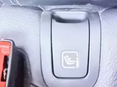 Sell Mercedes-Benz E 220 2017 - 31950 EUR, 241000 km - AUTO.MOTO.pt