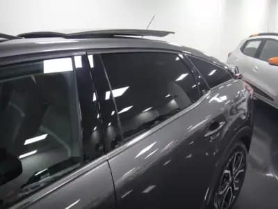 Sell Citroën e-C4 2022 - 19500 EUR, 28000 km - AUTO.MOTO.pt