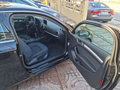 Vendo Audi A3 2014 - 14900 EUR, 250000 km - AUTO.MOTO.pt