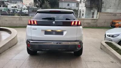 Vendo Peugeot 3008 2018 - 16990 EUR, 131000 km - AUTO.MOTO.pt
