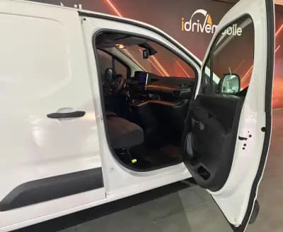 Sell Peugeot Partner 2024 - 15900 EUR, 80249 km - AUTO.MOTO.pt