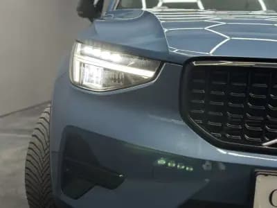 Vendo Volvo XC 40 2023 - 44500 EUR, 15000 km - AUTO.MOTO.pt