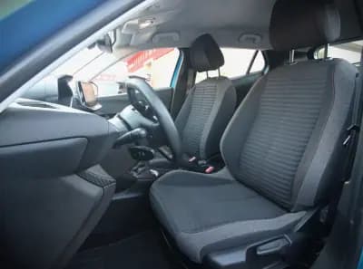 Vendo Peugeot 2008 2020 - 15990 EUR, 45500 km - AUTO.MOTO.pt