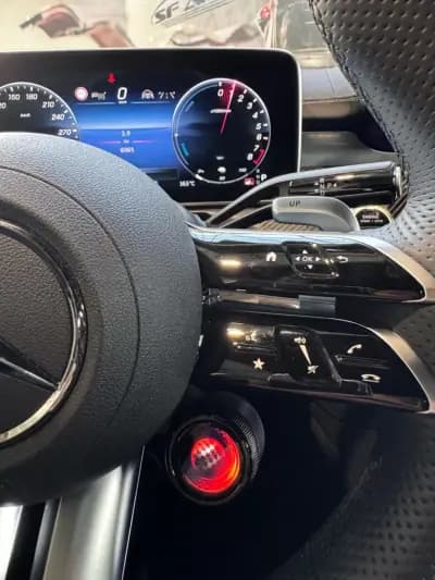 Vendo Mercedes-Benz C 63 AMG 2024 - 114990 EUR, 6065 km - AUTO.MOTO.pt