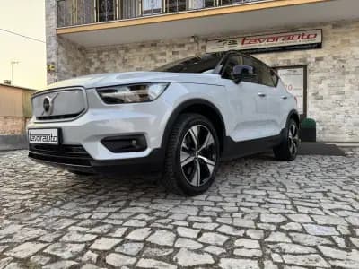 Sell Volvo XC 40 2021 - 31500 EUR, 77000 km - AUTO.MOTO.pt