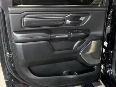 Vendo Dodge RAM 2020 - 109900 EUR, 41242 km - AUTO.MOTO.pt