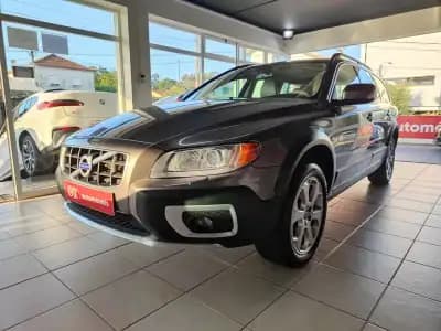 Sell Volvo XC 70 2010 - 13250 EUR, 324000 km - AUTO.MOTO.pt
