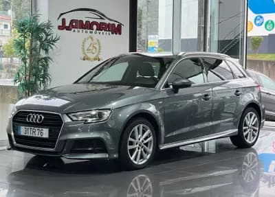 Vendo Audi A3 Sportback 2017 - 18999 EUR, 165021 km - AUTO.MOTO.pt