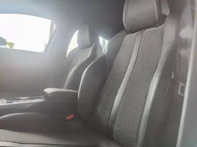 Sell Peugeot 208 2020 - 13750 EUR, 61000 km - AUTO.MOTO.pt