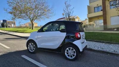 Sell Smart Fortwo Cabrio 2016 - 10980 EUR, 90000 km - AUTO.MOTO.pt
