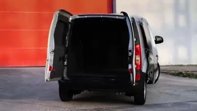 Vendo Mercedes-Benz Citan 2019 - 16500 EUR, 160000 km - AUTO.MOTO.pt