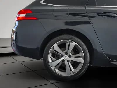 Sell Peugeot 308 SW 2020 - 21450 EUR, 80000 km - AUTO.MOTO.pt