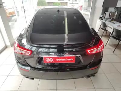 Sell Maserati Ghibli 2015 - 34500 EUR, 129900 km - AUTO.MOTO.pt