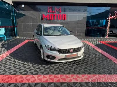 Sell Fiat Tipo 2019 - 10900 EUR, 119000 km - AUTO.MOTO.pt