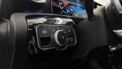 Sell Mercedes-Benz A 35 AMG 2019 - 38990 EUR, 113962 km - AUTO.MOTO.pt