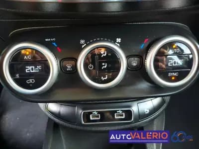 Vendo Fiat 500X 2021 - 17450 EUR, 76516 km - AUTO.MOTO.pt
