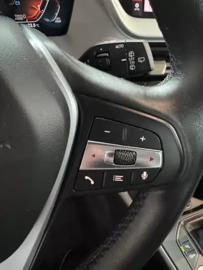 Vendo BMW 116 2023 - 28990 EUR, 60884 km - AUTO.MOTO.pt