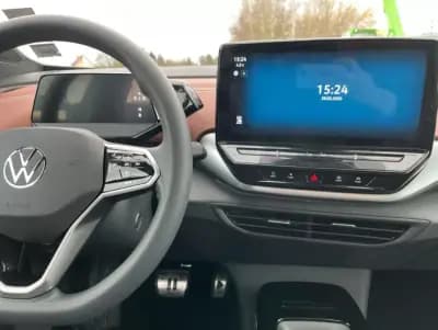 Vendo Volkswagen ID.5 2022 - 29500 EUR, 29500 km - AUTO.MOTO.pt