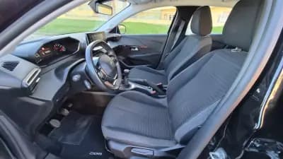 Sell Peugeot 208 2020 - 12480 EUR, 65000 km - AUTO.MOTO.pt