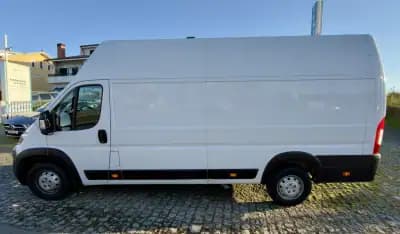 Sell Opel Movano 2023 - 30450 EUR, 72000 km - AUTO.MOTO.pt