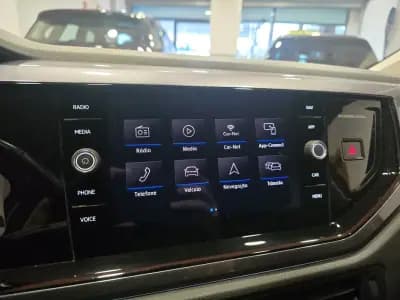 Vendo Volkswagen Polo 2018 - 16480 EUR, 138507 km - AUTO.MOTO.pt