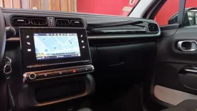 Vendo Citroën C3 VAN 2020 - 13618 EUR, 92936 km - AUTO.MOTO.pt