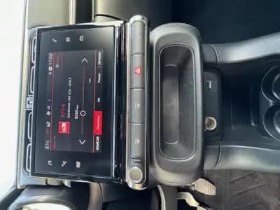 Vendo Citroën C3 2023 - 16900 EUR, 43439 km - AUTO.MOTO.pt