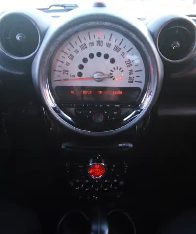 Sell MINI Countryman 2011 - 12990 EUR, 197000 km - AUTO.MOTO.pt