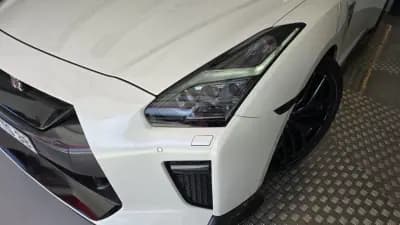 Sell Nissan GT-R 2017 - 149900 EUR, 50238 km - AUTO.MOTO.pt