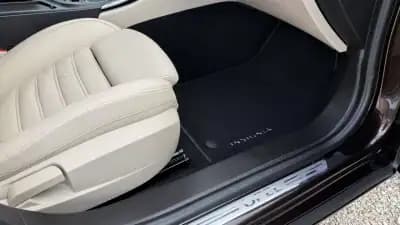 Vendo Opel Insignia 2016 - 13500 EUR, 164000 km - AUTO.MOTO.pt