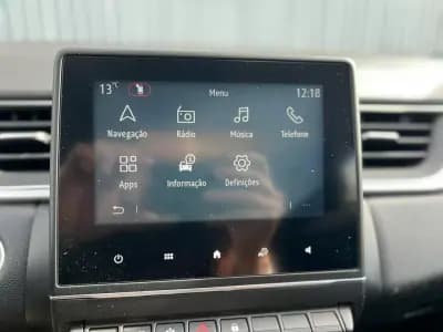 Sell Renault Captur 2023 - 18250 EUR, 72446 km - AUTO.MOTO.pt