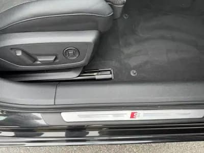 Sell Audi A6 Avant 2021 - 42750 EUR, 141592 km - AUTO.MOTO.pt