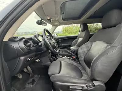 Vendo MINI 2017 - 14999 EUR, 131500 km - AUTO.MOTO.pt