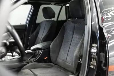 Vendo BMW 318 2015 - 20490 EUR, 163241 km - AUTO.MOTO.pt