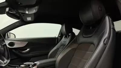 Vendo Mercedes-Benz C 220 2017 - 27990 EUR, 160170 km - AUTO.MOTO.pt