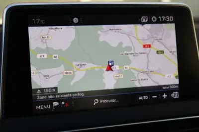 Vendo Peugeot 5008 2018 - 21990 EUR, 116000 km - AUTO.MOTO.pt