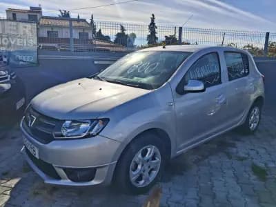 Vendo Dacia Sandero 2016 - 9800 EUR, 13000 km - AUTO.MOTO.pt