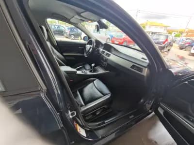 Vendo BMW 318 2008 - 7990 EUR, 215000 km - AUTO.MOTO.pt