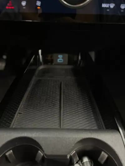 Vendo Ford Mustang Mach-E 2021 - 24999 EUR, 140000 km - AUTO.MOTO.pt