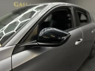 Sell Peugeot 308 2023 - 25800 EUR, 55300 km - AUTO.MOTO.pt